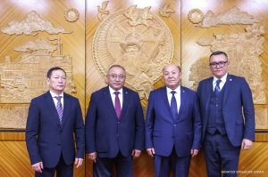 88c1ec7af79e4a6494a2c7dc1b4265d4