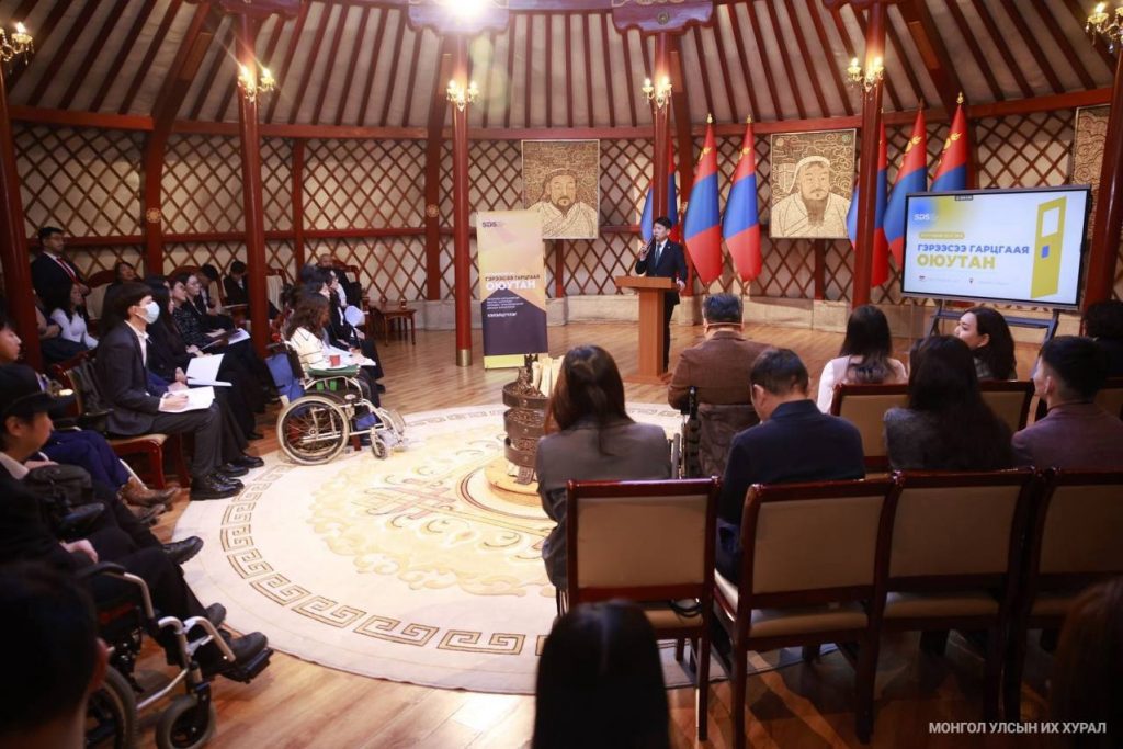 db83aacdbad84cbf93db5cb3d4d988bb