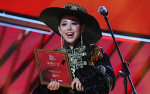 Дуучин Ч.Мишээл 22Silkway Star22 шоуны ялагч боллоо