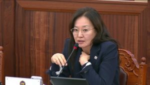 УИХ-ын гишүүн Д.Ганмаа Эрүүл мэндийн сайдыг Ёс зүйн дэд хороонд өгөв (1)