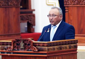 “Халдашгүй байдал”-аар халхавчилж булхайт үйлдлээ хаацайлж буй Б.Бейсен