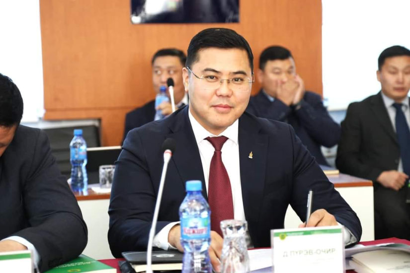 33f401511d6c0962419b7fd541431f57