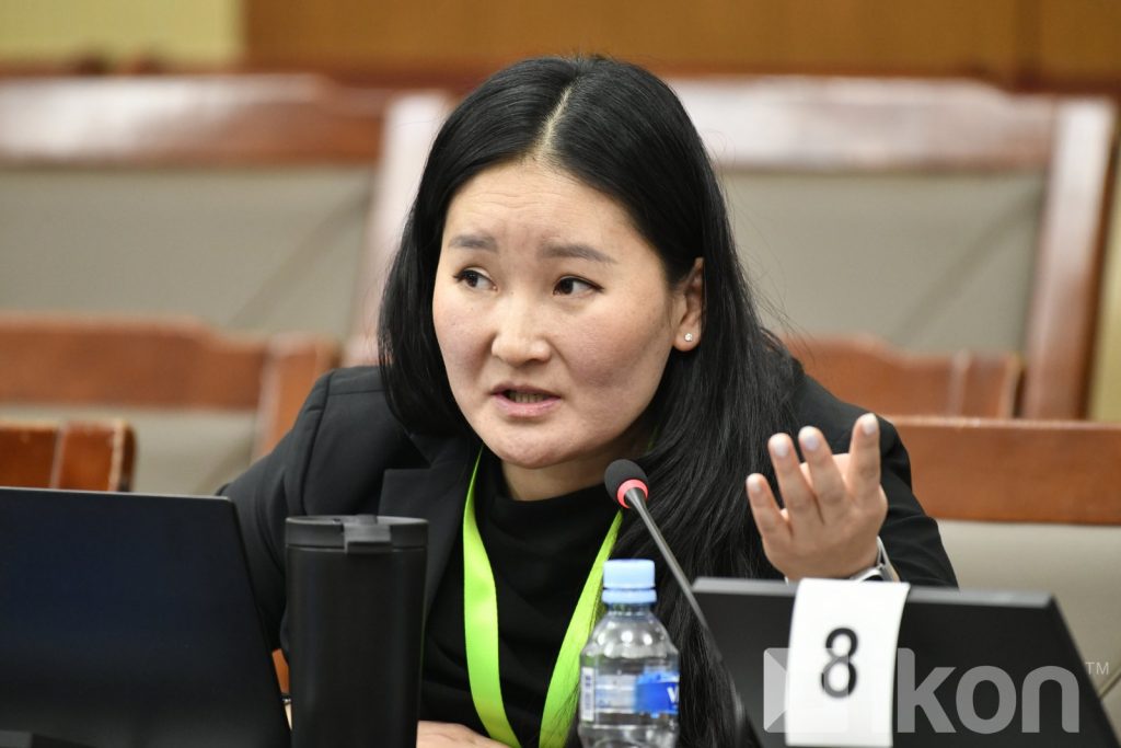 3brxfh__GET3105_x974