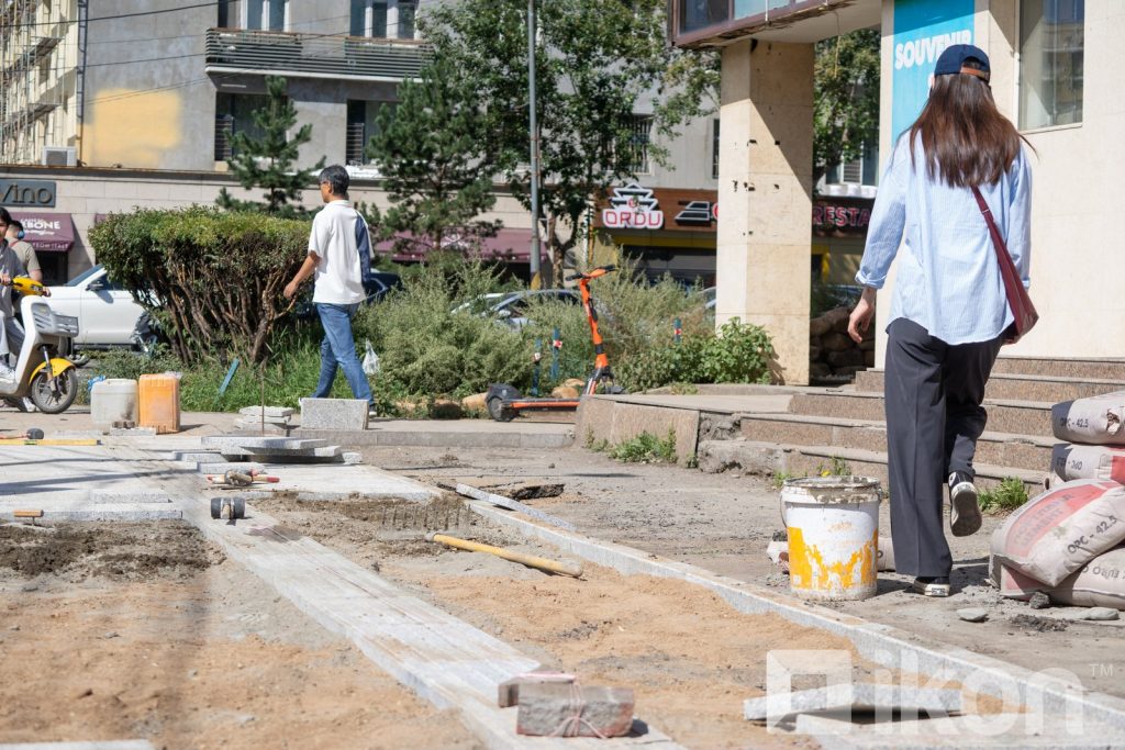 3i6ome_MPA09916_x974