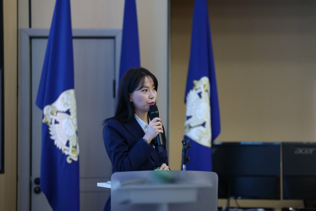 69368998e337fe7967a30ae7