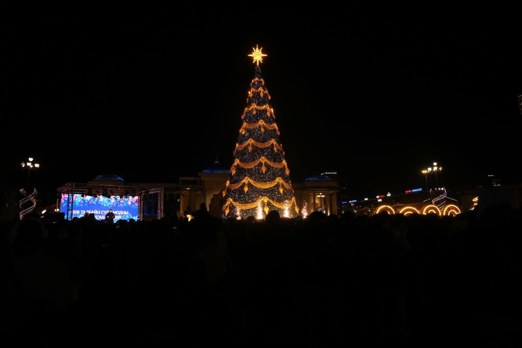 6939605ce337fe7967a30b2c