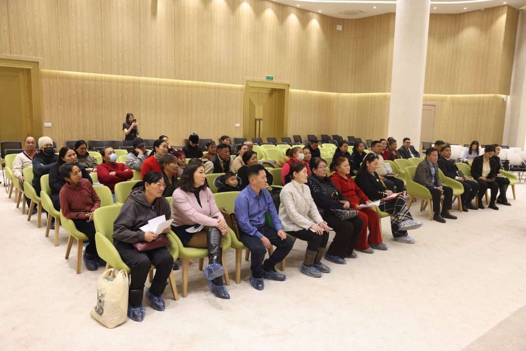 6953857be337fe7967a30d68