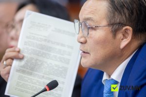 8d7515acc69a01cf98a5d0cbac8c5d27