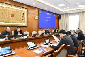 95369e07f01949f3a08de61ad346c669