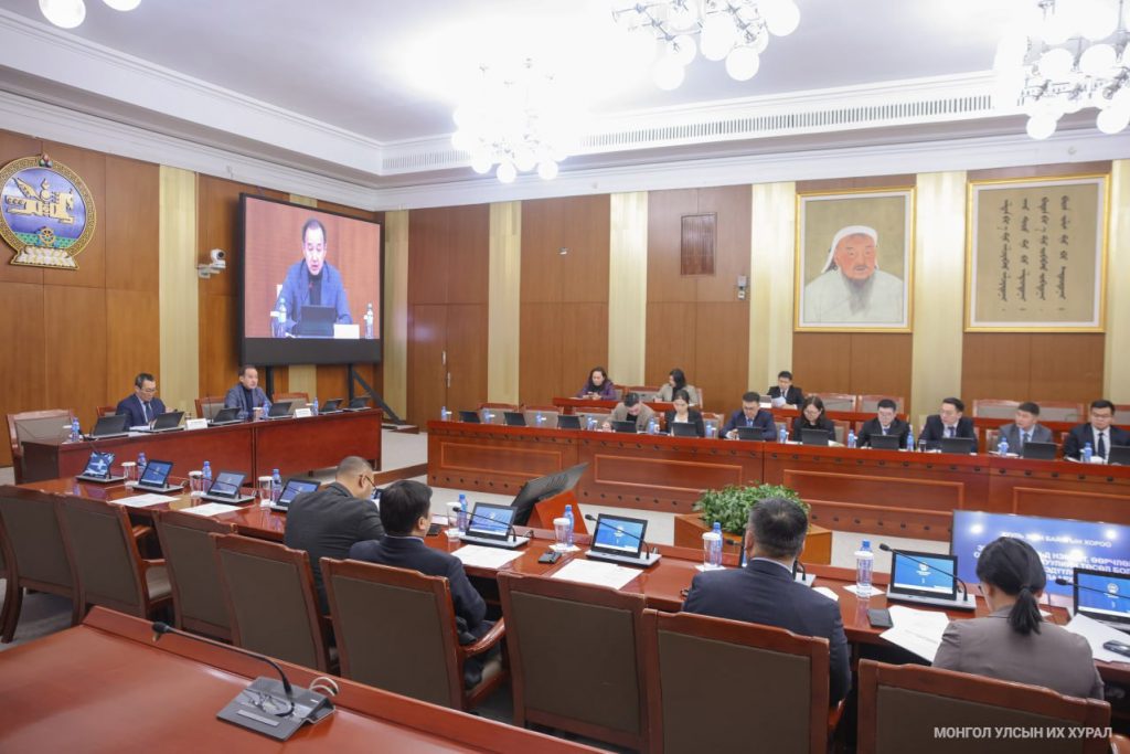 dd3a3f52ab124ee5b6a44b3e2ce773c2