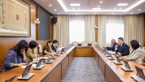 ef38308c551b4969856bab861e44d160