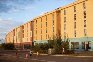 p4b5zx_AE9I9351_x974