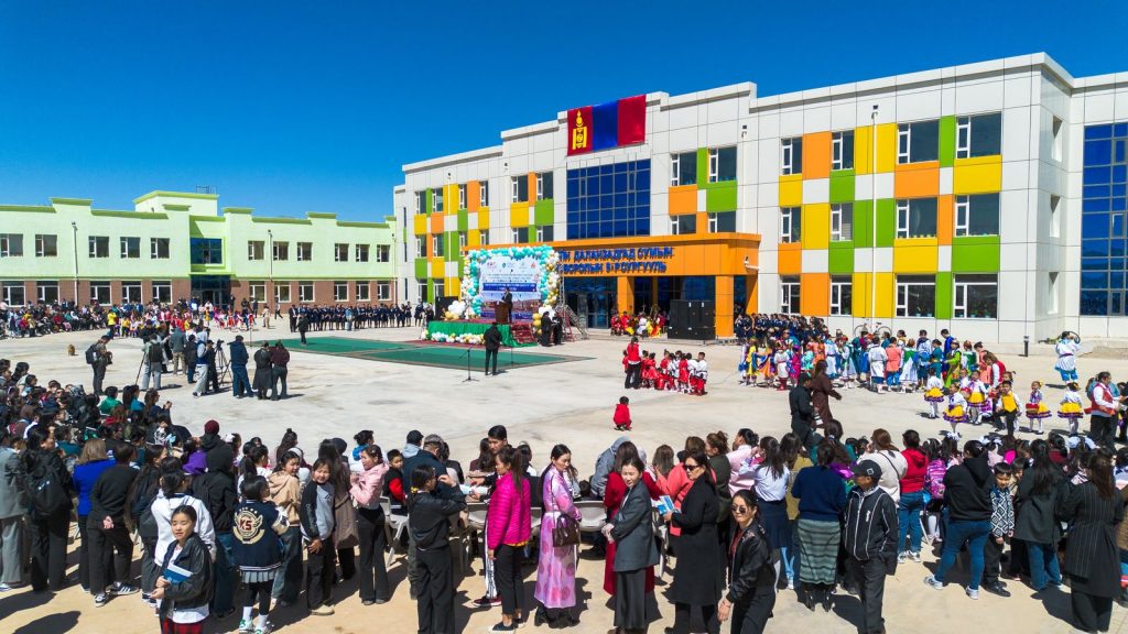 raykzt_01-01_1__x974