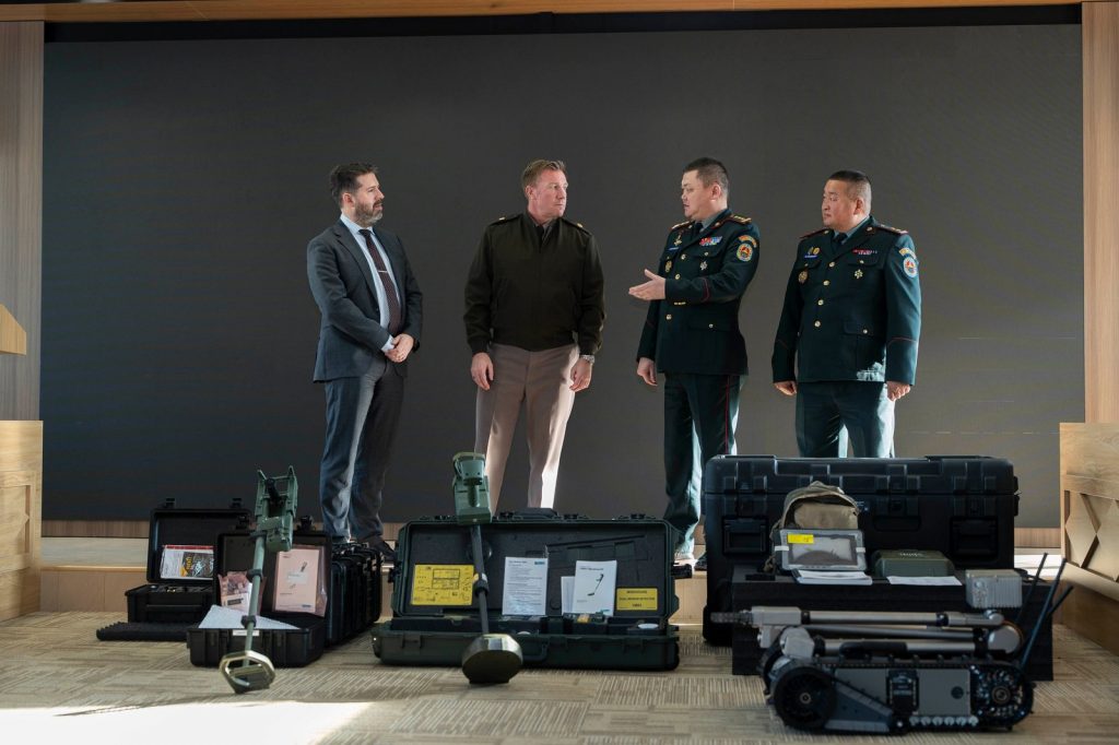 sq14lq_604247075_1301693082002081_8403495388923891914_n_x974