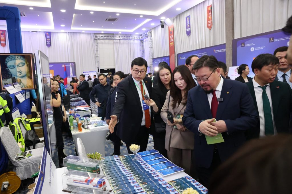 bx5g4g_0P4A1056_x974