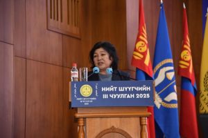 Шүүхийн ерөнхий зөвлөлийн даргаар П.Золзаяа томилогдлоо_l