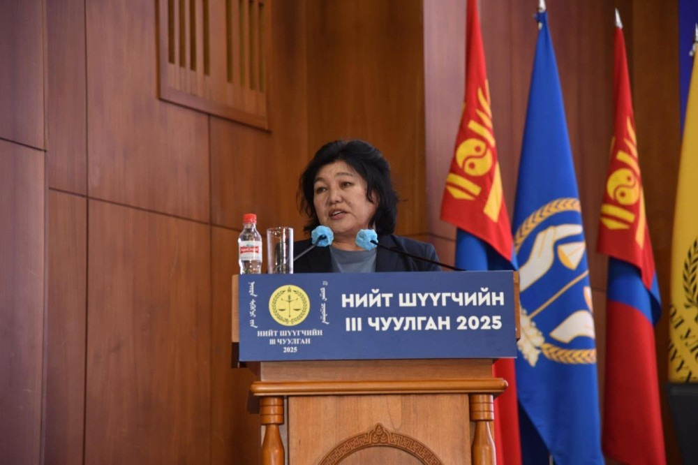 Шүүхийн ерөнхий зөвлөлийн даргаар П.Золзаяа томилогдлоо_l