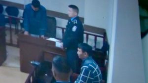 Шүүхийн шийдвэр Эхнэрээ олон удаа хутгалж хөнөөсөн Н.Э-ыг бүх насаар хорих ял оногдуулжээ