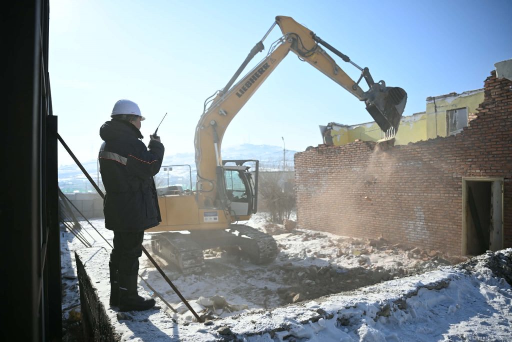 69805588e337fe7967a310ba