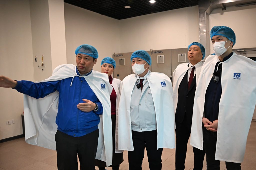 69844384e337fe7967a31154