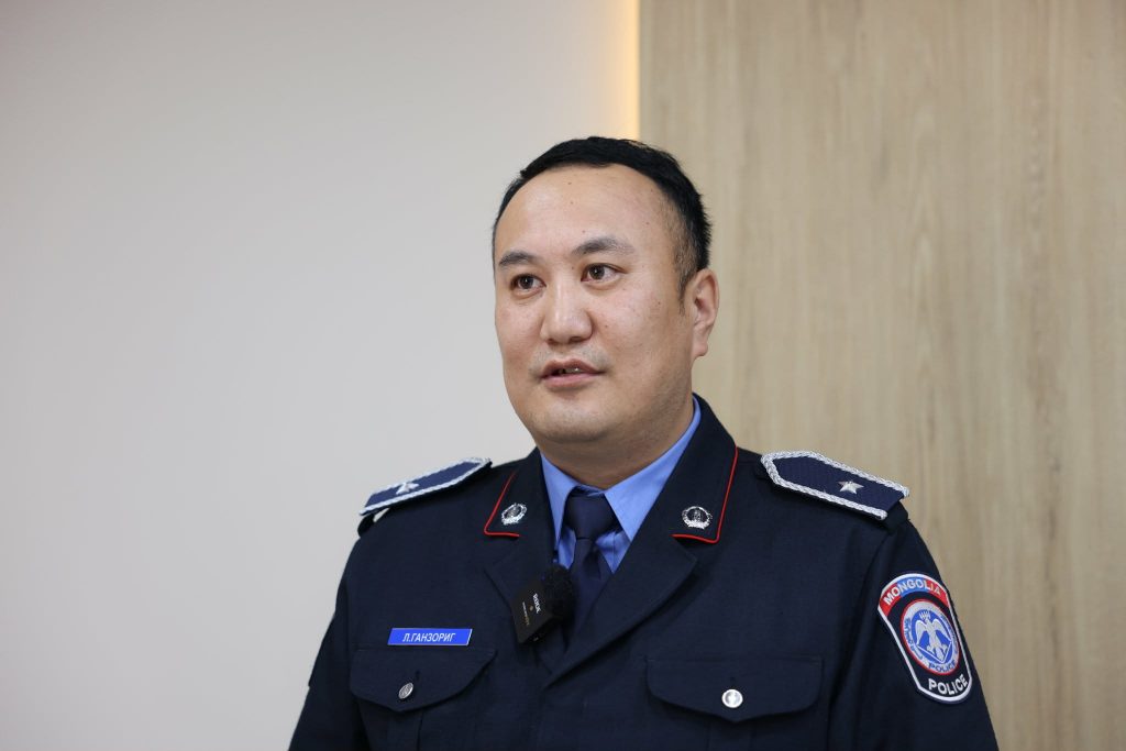 698ef1cce337fe7967a3124e