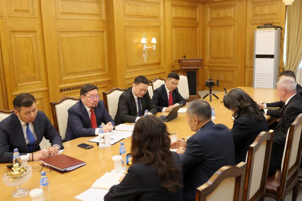 ZMn25AZmz3nopqg6xMPA