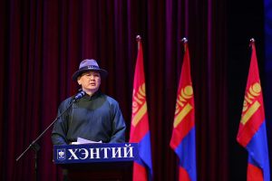 received_1555116078878743