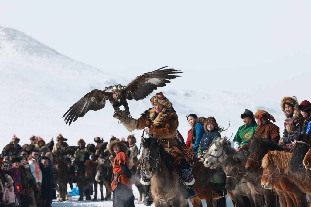 22Бүргэдийн баяр-2024” наадмаар 21 бүргэдчинг алдаршууллаа