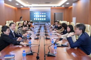 69a9254de337fe7967a3135e