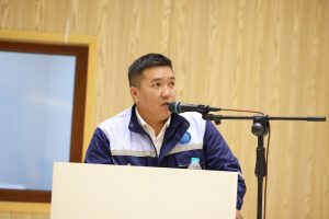 69b8e8050e1ea02d0ac503ee