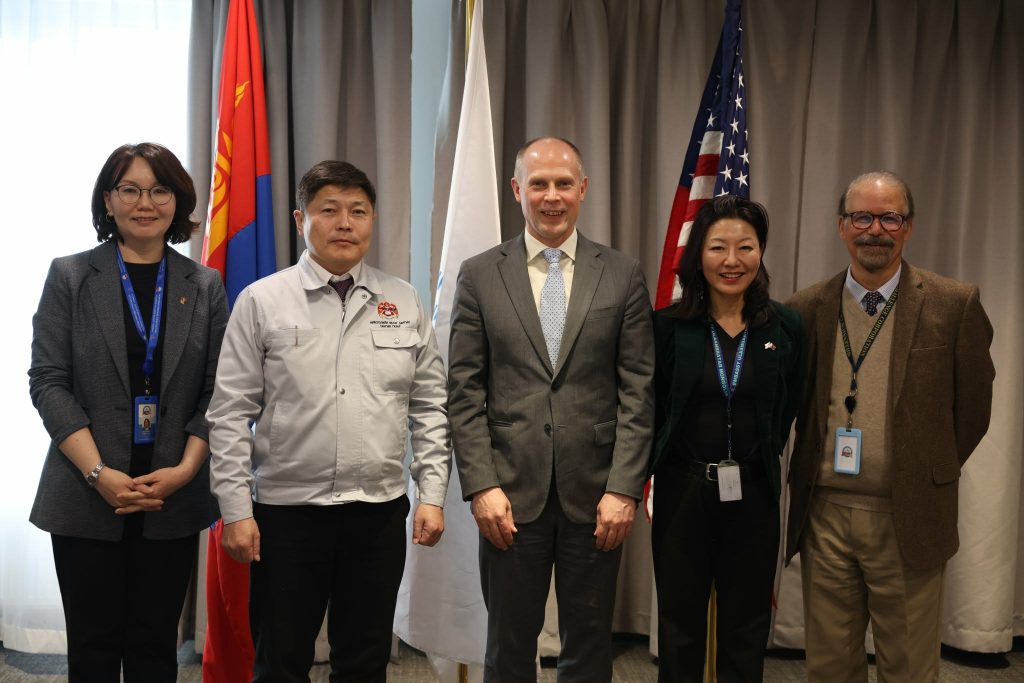 69b9196f0e1ea02d0ac503f7