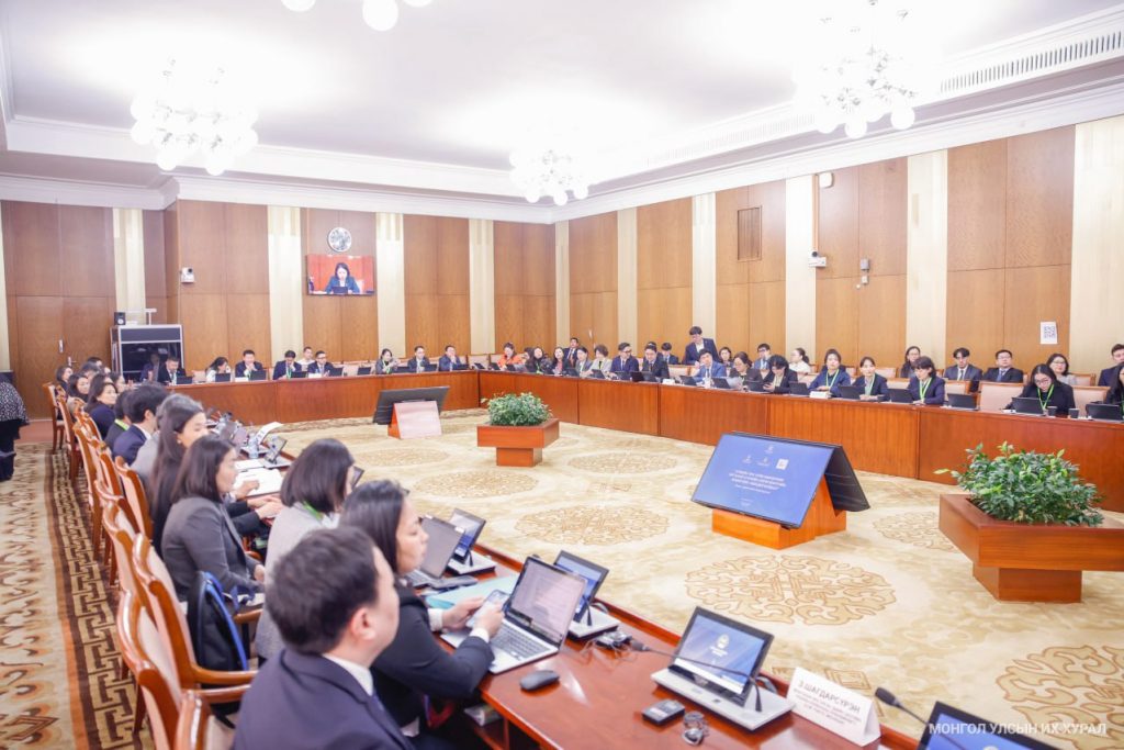 7f773050c72d49c1907ff28f78561bfd