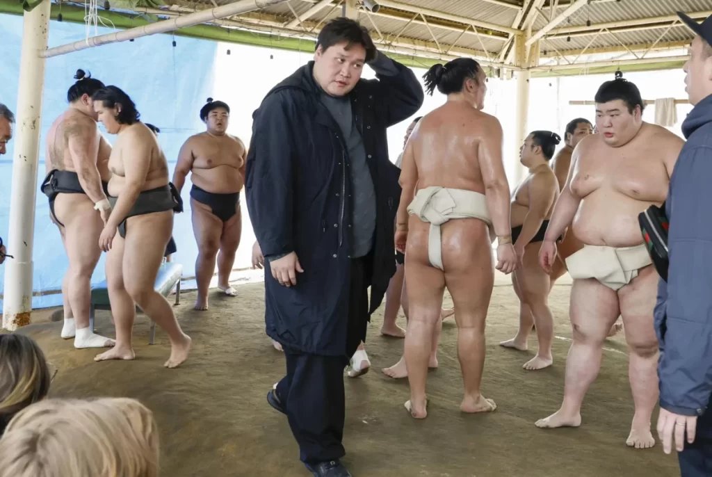 9tq2fl_sumo1.0301-webp-scaled-e1772351630619-1024x686_x974