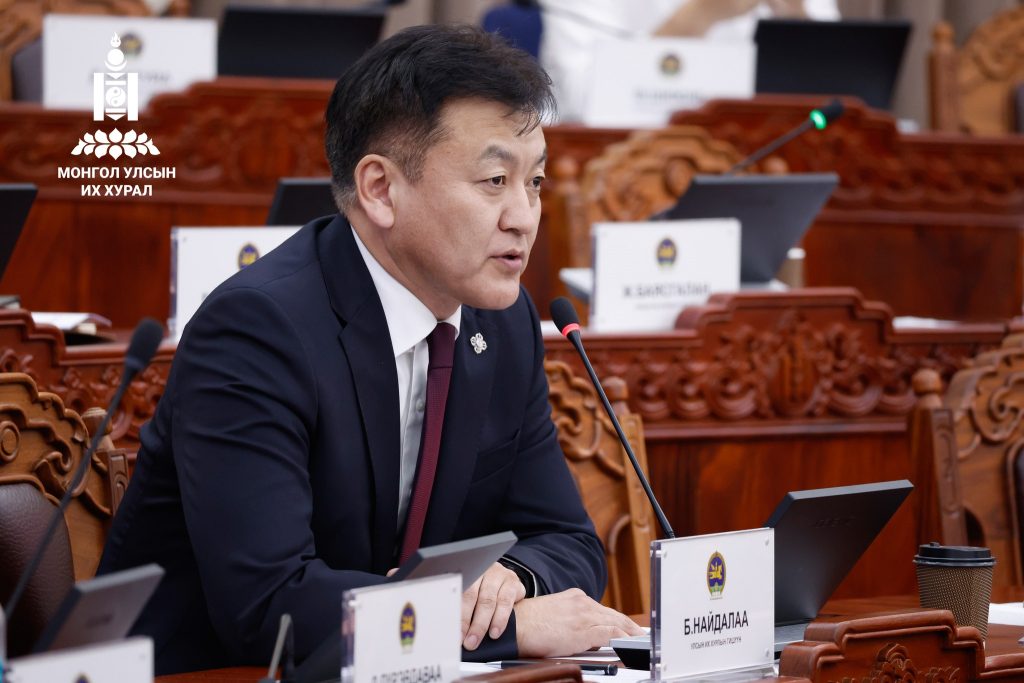 a6afac7a80195d72471ae53bd2e9095d