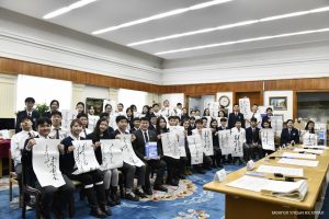 cdc95d585ba549e586d9a486a8f384fb