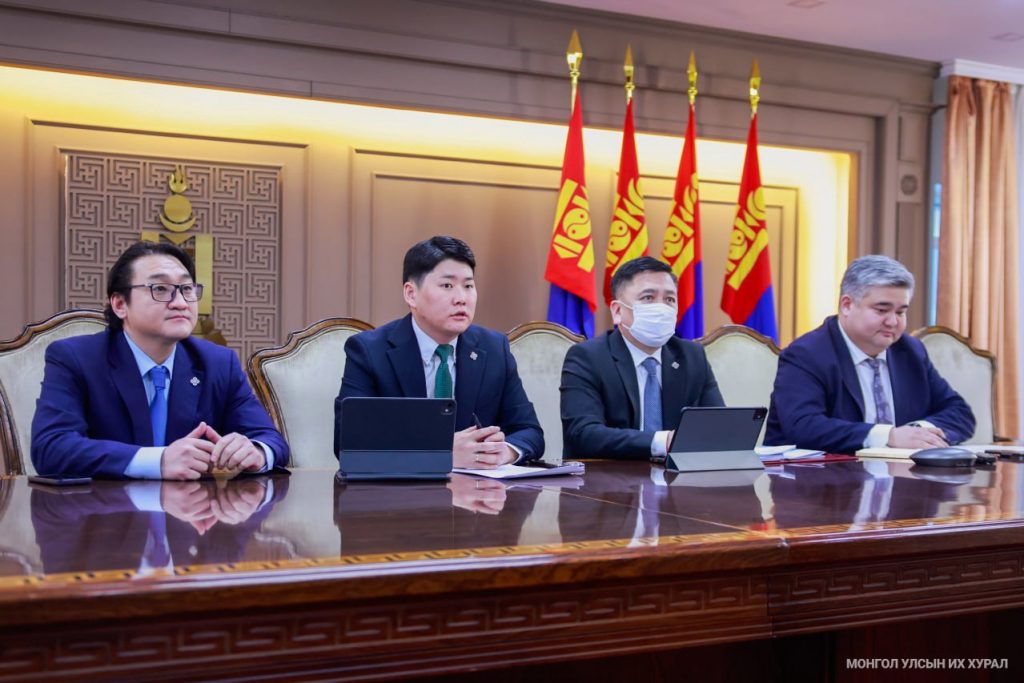 f4437e17d9254219be447292de43b40c