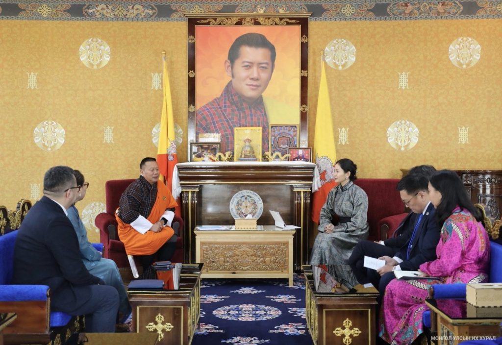 pnyf1k_a5618b0c801247e88e1ce0549d7150d2_x974