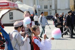 Манай улсын нийт хүн амын 3.9 хувь нь казах угсаатан