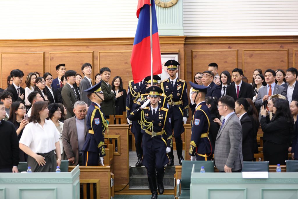 0.751875001775026656