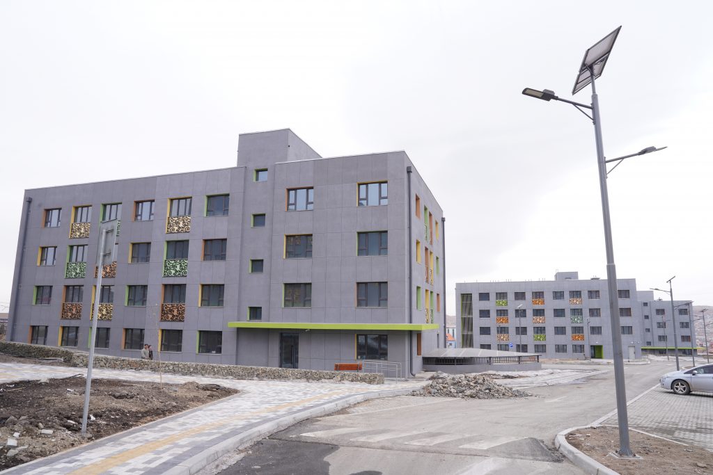 69f050940e1ea02d0ac50859