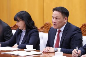 esEn70Jmxb8HYF8Wds5e