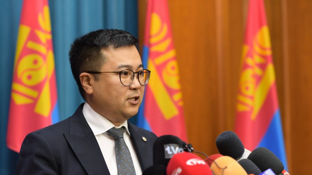 П.Сайнзориг УИХ-ын гишүүд халдашгүй байдлаар халхавч хийх боломжгүй болсон