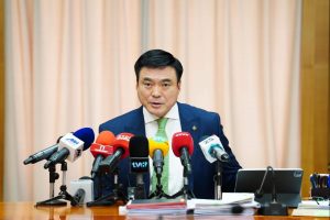 С.Амарсайхан Би УИХ-ын даргад нэрээ дэвшүүлээгүй