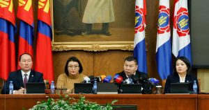 МАН-бүлэг-УИХ-ын-чуулганы-хуралдааны-дэгийн-тухай-хуульд-нэмэлт-өөрчлөлт-оруулах-тухай-хуулийн-төслийг-дэмжлээ(1)