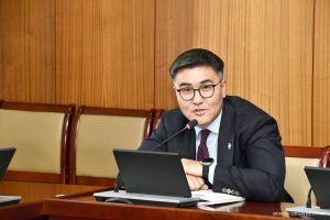 Ч.Лодойсамбуу Энэ журам чинь Үндсэн хуулийн зөрчил болохгүй юу