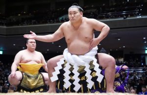 lrznkm_Sumo-JF-0307-1024x660_x974